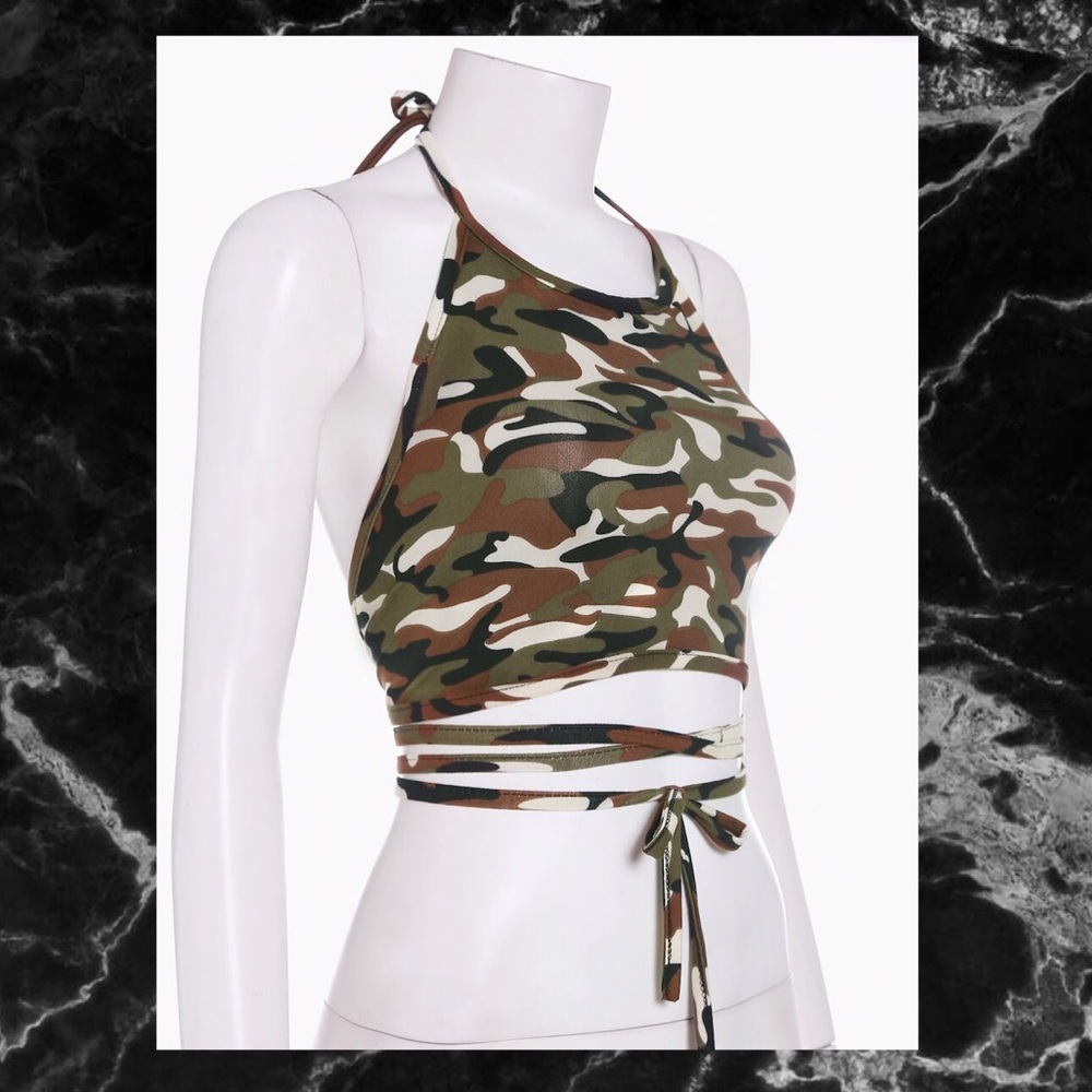 CAMO CRISSCROSS TIE DETAIL CROP TOP SZ M - Picture 4 of 5